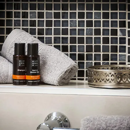 Amici With Terrace In Center Of Lägenhet *